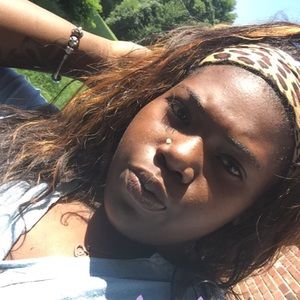 Meet your Posher, Sharde